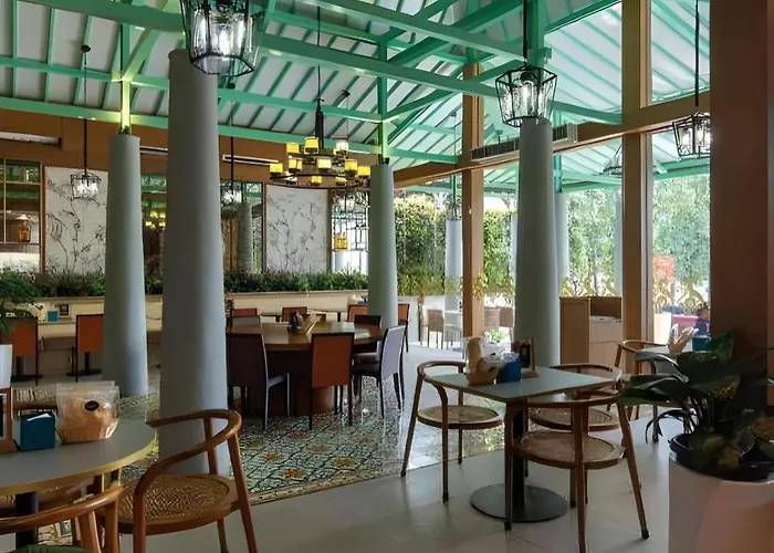 Blue Sky Hotel Petamburan Jakarta